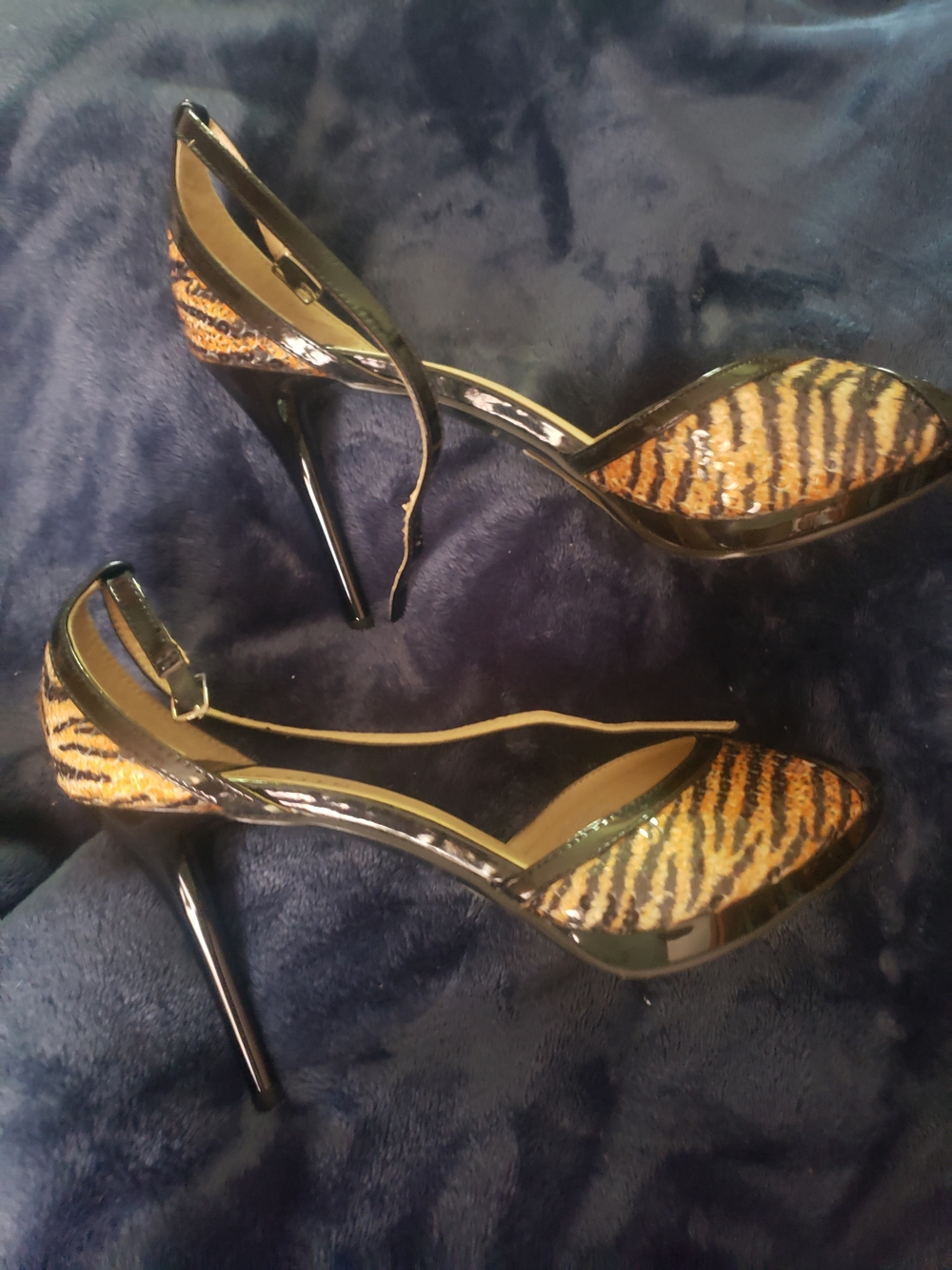 Gomax Black and Tiger-Print Pointed Toe Stiletto Heels